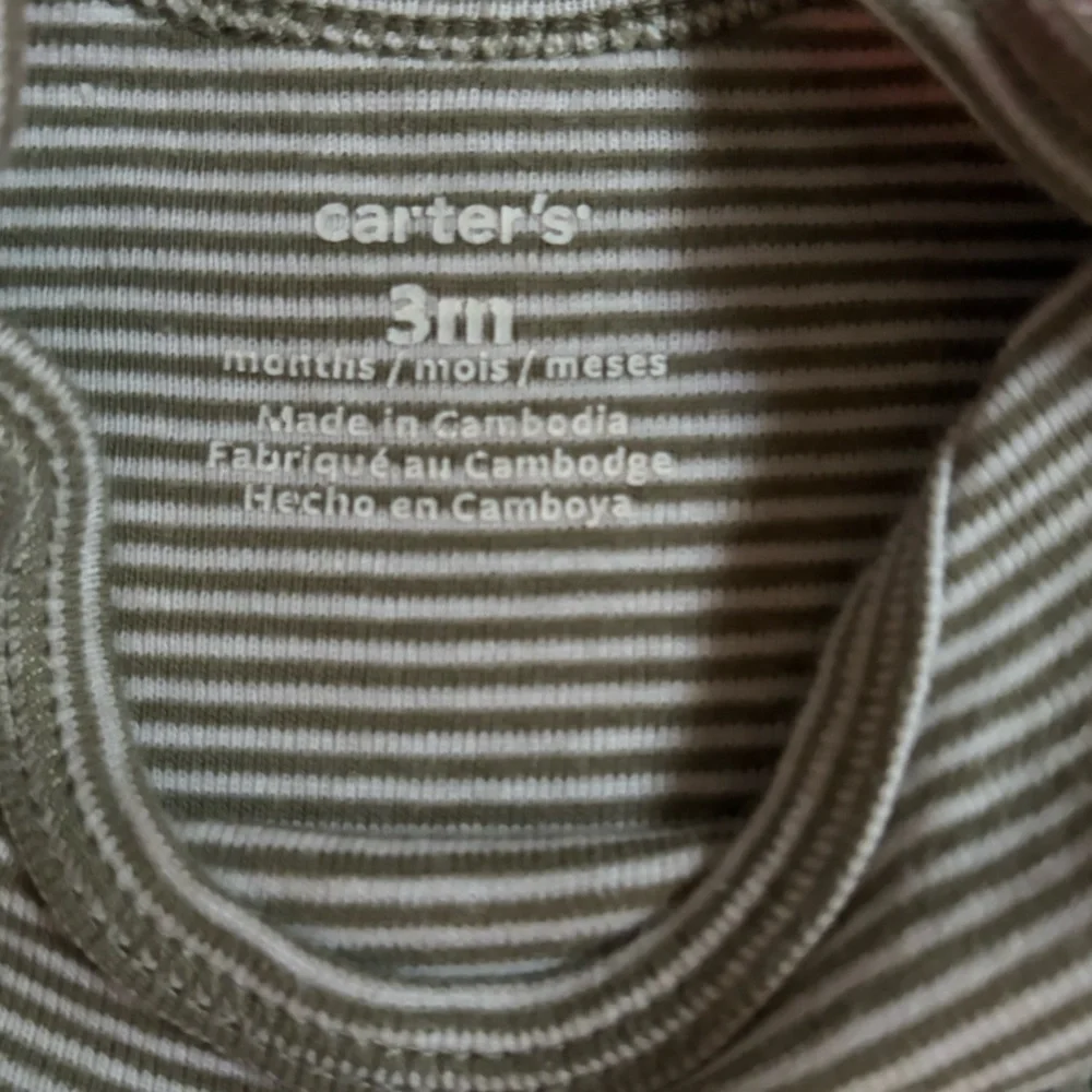 Carter's 5 Bodysuit size:0-3